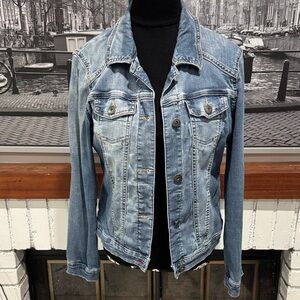 Wrangler women's jean denim jacket Light Blue medium stretch cotton blend